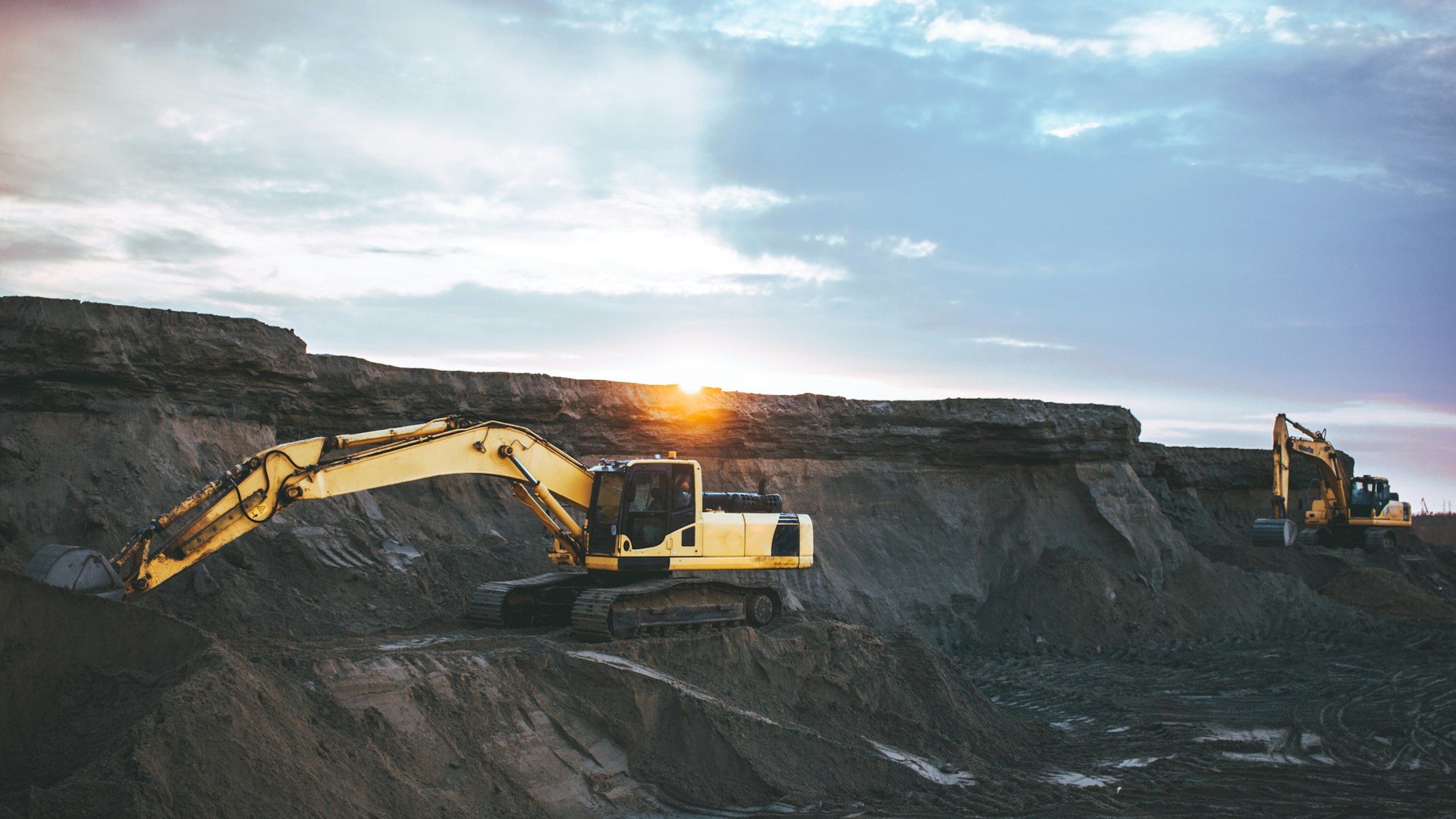 Mining Sector Developments: NioCorp Rallies as Meridian Secures Key Project Approval